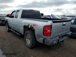 2010 Chevrolet Silverado 1500 LT with VIN 1GCSKSEA8AZ168241, listed as a Copart auction lot 84302704 with 157,334 mi miles and Salvage Title. Bid and sale history available at carsss.com. Image 2.