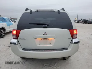 2004 Mitsubishi Endeavor XLS with VIN 4A4MM31S14E056988, listed as a Copart auction lot 84604114 with 153,434 mi miles and Salvage Title. Bid and sale history available at carsss.com. Image 6.