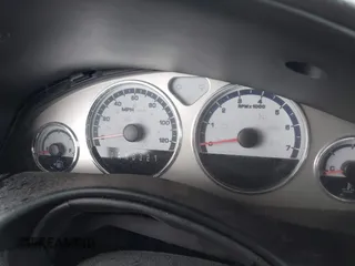 2007 Saturn Relay 1 z VIN 5GZDV53107D153659, wystawiony jako IAAI lot #41572520 z przebiegiem Nie podano mil oraz . Historia ofert i sprzedaży dostępna na DreamBid. Obrazek 7.