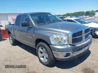 2006 Dodge 1500 SLT z VIN 1D7HA182X6S606890, wystawiony jako IAAI lot #42188442 z przebiegiem 171 108 mil mil oraz . Historia ofert i sprzedaży dostępna na DreamBid. Obrazek 1.