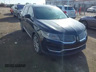2018 Lincoln MKX Reserve z VIN 2LMPJ8LRXJBL14551, wystawiony jako IAAI lot #41688775 z przebiegiem 82 299 mil mil oraz . Historia ofert i sprzedaży dostępna na DreamBid. Obrazek 1.