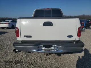 2001 Ford F-150 XL z VIN 2FTRX08LX1CB01820, wystawiony jako Copart lot #48785635 z przebiegiem 334 615 mil mil oraz Szkoda całkowita • Salvage title. Historia ofert i sprzedaży dostępna na DreamBid. Obrazek 6.