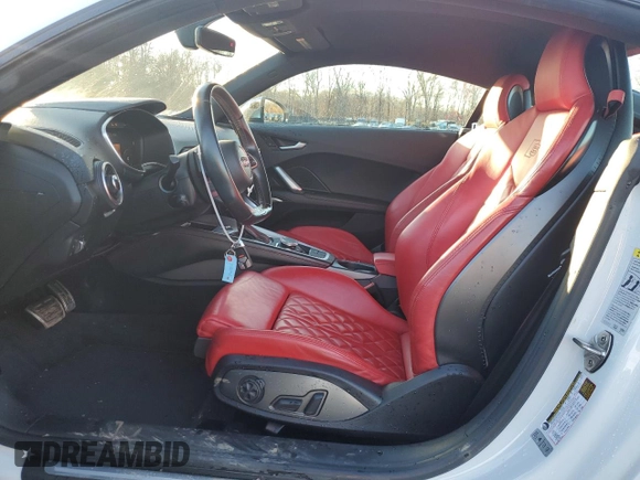 2016 Audi TTS 2.0T z VIN TRUC1AFV5G1031662, wystawiony jako Copart lot #85798674 z przebiegiem 77 674 mil mil oraz Szkoda całkowita • Salvage title. Historia ofert i sprzedaży dostępna na DreamBid. Obrazek 7.