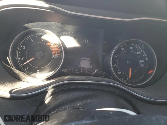 2019 Jeep Cherokee Overland with VIN 1C4PJMJN3KD173830, listed as a Copart auction lot 87229794 with 82,433 mi miles and Salvage title. Bid and sale history available at DreamBid. Image 9.
