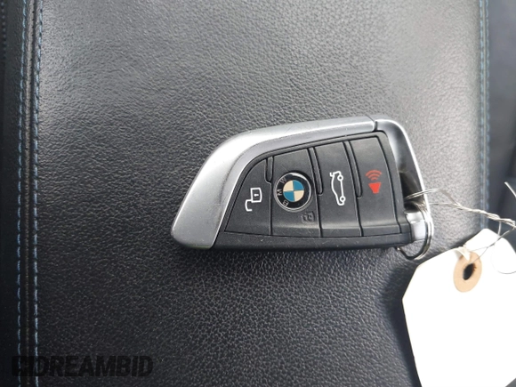 2020 BMW 3 Series M340i xDrive with VIN WBA5U9C00LA379345, listed as a IAAI auction lot 41256225 with 57,856 mi miles and . Bid and sale history available at DreamBid. Image 11.