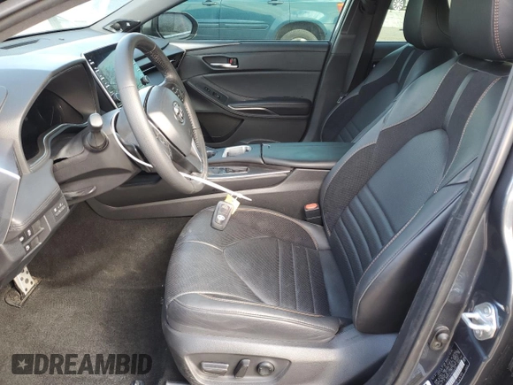 2021 Toyota Avalon Hybrid XSE z VIN 4T1EA1AB4MU009108, wystawiony jako Copart lot #48405855 z przebiegiem 41 097 mil mil oraz Szkoda całkowita • Salvage title. Historia ofert i sprzedaży dostępna na DreamBid. Obrazek 7.
