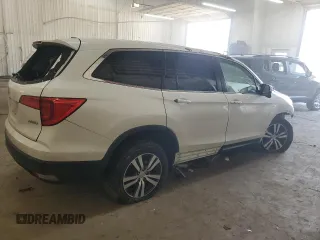 2017 Honda Pilot EX-L with VIN 5FNYF6H5XHB067562, listed as a Copart auction lot 50752245 with 110,610 mi miles and Salvage Title. Bid and sale history available at DreamBid. Image 3.