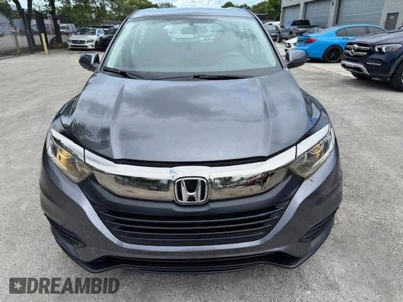2022 Honda HR-V LX with VIN 3CZRU5H30NM724759, listed as a Copart auction lot 61826825 with 22,745 mi miles and Non repairable. Bid and sale history available at DreamBid. Image 5.