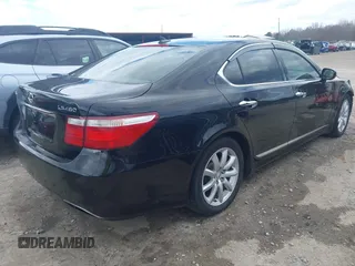 2009 Lexus LS 460 with VIN JTHBL46F395091038, listed as a IAAI auction lot 41723945 with 194,002 mi miles and . Bid and sale history available at DreamBid. Image 4.