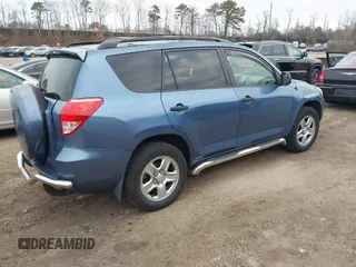 2006 Toyota RAV4 with VIN JTMZD33V165020273, listed as a IAAI auction lot 41761215 with 146,139 mi miles. Bid and sale history available at carsss.com. Image 4.