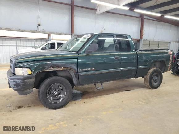 1998 Dodge Ram 1500 with VIN 1B7HF13Y0WJ150721, listed as a Copart auction lot 82356684 with 209,291 mi miles and Salvage Title. Bid and sale history available at carsss.com. Image 1.