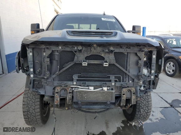 2018 Chevrolet Silverado 3500HD High Country with VIN 1GC4K1EY8JF189768, listed as a Copart auction lot 75400344 with 96,450 mi miles and Salvage Title. Bid and sale history available at carsss.com. Image 5.