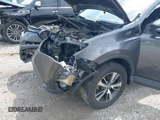 2018 Toyota RAV4 XLE z VIN 2T3WFREV8JW429188, wystawiony jako IAAI lot #42121963 z przebiegiem 133 462 mil mil oraz . Historia ofert i sprzedaży dostępna na DreamBid. Obrazek 6.