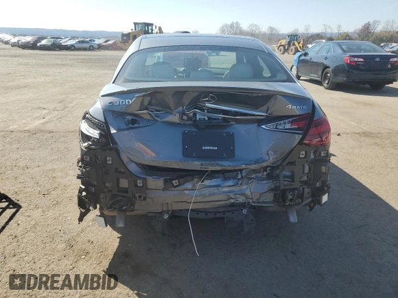 2025 Mercedes-Benz C 300 with VIN W1KAF4HB6SR246863, listed as a Copart auction lot 48716085 with 2,233 mi miles and Salvage Title. Bid and sale history available at DreamBid. Image 6.
