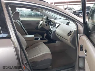 2009 Nissan Murano SL with VIN JN8AZ18U49W024565, listed as a IAAI auction lot 41874567 with 186,092 mi miles. Bid and sale history available at carsss.com. Image 5.