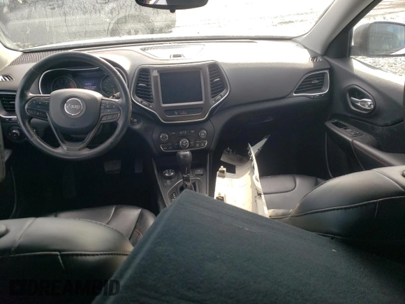 2021 Jeep Cherokee Trailhawk with VIN 1C4PJMBX4MD138927, listed as a Copart auction lot 51919555 with 92,759 mi miles and Salvage title. Bid and sale history available at DreamBid. Image 8.