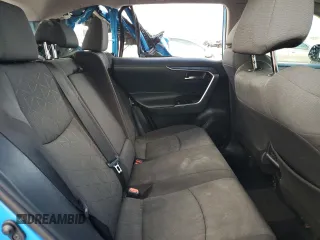2021 Toyota RAV4 XLE with VIN 2T3W1RFV8MW118944, listed as a Copart auction lot 60824465 with 98,090 mi miles and Salvage title. Bid and sale history available at DreamBid. Image 11.