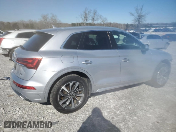 2021 Audi Q5 Premium Plus with VIN WA1BAAFY6M2105428, listed as a Copart auction lot 88976885 with 71,722 mi miles and Salvage Title. Bid and sale history available at carsss.com. Image 3.