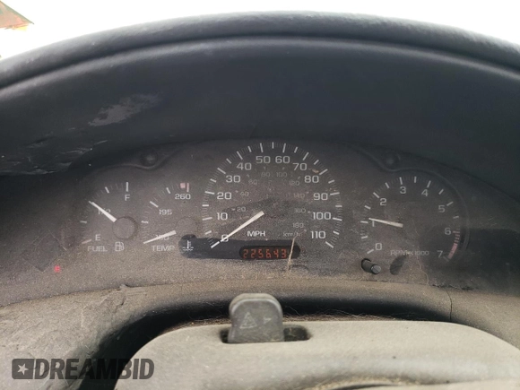 2003 Chevrolet Cavalier with VIN 1G1JC52F437386971, listed as a Copart auction lot 77662254 with 225,643 mi miles and Salvage Title. Bid and sale history available at carsss.com. Image 9.