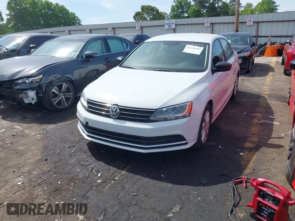 2015 Volkswagen Jetta Sport с VIN 3VWD17AJ6FM302345, выставлен на аукционе IAAI как лот 42226480 с пробегом 143 998 миль миль и . История ставок и продаж доступна на DreamBid. Изображение 17.