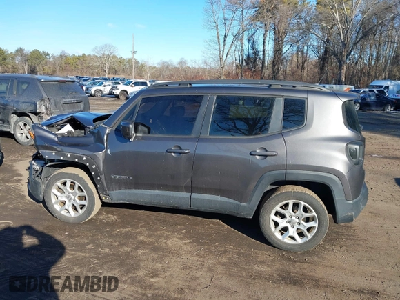 2016 Jeep Renegade Latitude with VIN ZACCJBBT4GPD61037, listed as a IAAI auction lot 41555776 with 89,753 mi miles. Bid and sale history available at carsss.com. Image 14.