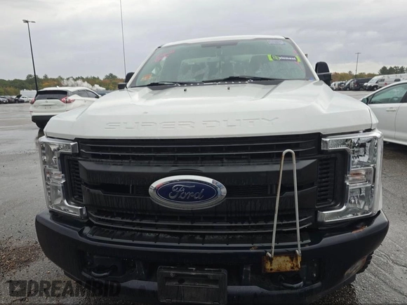 2019 Ford Super Duty F-250 SRW XL with VIN 1FTBF2A67KEG48981, listed as a IAAI auction lot 42093795 with Not Provided miles. Bid and sale history available at carsss.com. Image 11.