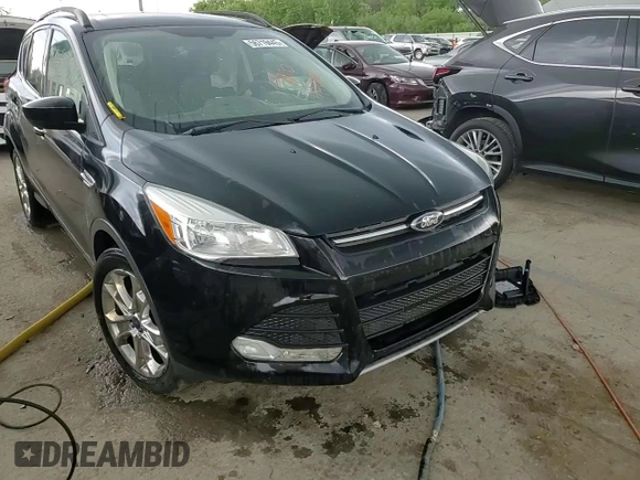 2016 Ford Escape SE z VIN 1FMCU9G95GUC20713, wystawiony jako Copart lot #56719445 z przebiegiem 136 121 mil mil oraz Szkoda całkowita • Salvage title. Historia ofert i sprzedaży dostępna na DreamBid. Obrazek 14.