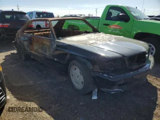 1984 Mercedes-Benz 500 z VIN WDBCA44A5EA079878, wystawiony jako Copart lot #49240915 z przebiegiem Nie podano mil oraz Nie do naprawy • Non repairable. Historia ofert i sprzedaży dostępna na DreamBid. Obrazek 4.
