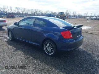 2006 Scion tC with VIN JTKDE177060128395, listed as a IAAI auction lot 41934031 with 181,740 mi miles. Bid and sale history available at carsss.com. Image 3.