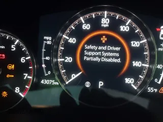 2021 Mazda 3 Premium Plus z VIN JM1BPBNY3M1332643, wystawiony jako IAAI lot #41536777 z przebiegiem 43 075 mil mil oraz . Historia ofert i sprzedaży dostępna na DreamBid. Obrazek 7.