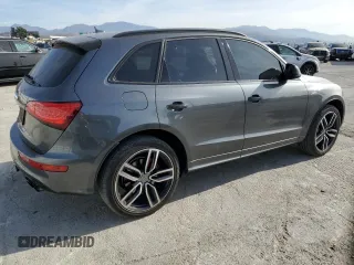2017 Audi SQ5 Premium Plus with VIN WA1CCAFP2HA093800, listed as a Copart auction lot 81260114 with 105,889 mi miles and Clean Title. Bid and sale history available at DreamBid. Image 3.