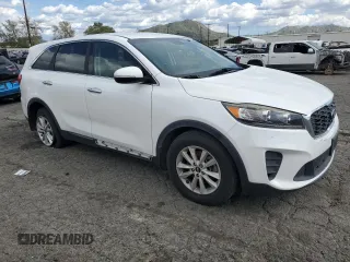 2019 Kia Sorento LX V6 with VIN 5XYPG4A55KG492730, listed as a Copart auction lot 51613845 with 114,494 mi miles and Clean Title. Bid and sale history available at carsss.com. Image 4.