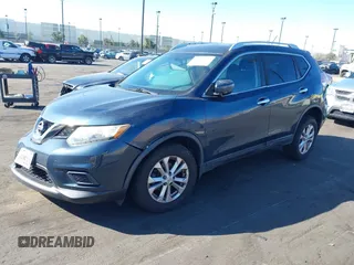 2016 Nissan Rogue SV with VIN KNMAT2MT5GP629279, listed as a IAAI auction lot 41670319 with 110,761 mi miles. Bid and sale history available at carsss.com. Image 2.
