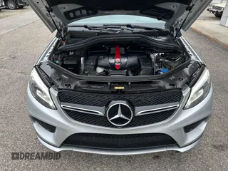 2016 Mercedes-Benz GLE 450 AMG z VIN 4JGED6EB2GA022427, wystawiony jako IAAI lot #42477745 z przebiegiem 221 851 mil mil oraz . Historia ofert i sprzedaży dostępna na DreamBid. Obrazek 10.