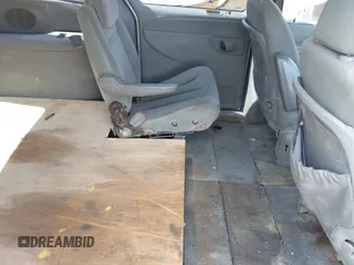 2006 Dodge Grand Caravan SE with VIN 1D4GP24RX6B698194, listed as a IAAI auction lot 41832034 with Not Provided miles and . Bid and sale history available at DreamBid. Image 8.