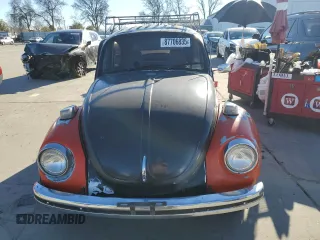 1971 Volkswagen Beetle with VIN 1112883099, listed as a Copart auction lot 87706835 with 8,087 mi miles and Salvage Title. Bid and sale history available at DreamBid. Image 5.