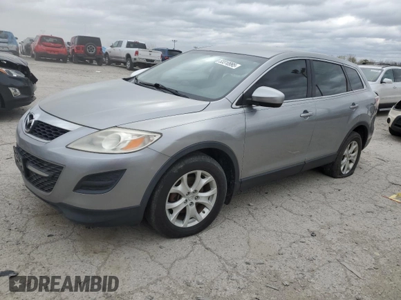 2011 Mazda CX-9 Sport z VIN JM3TB2BA4B0313393, wystawiony jako Copart lot #53310995 z przebiegiem 129 834 mil mil oraz Czysty tytuł • Clean title. Historia ofert i sprzedaży dostępna na DreamBid. Obrazek 1.