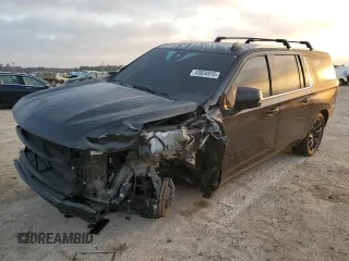 2023 Chevrolet Suburban LT with VIN 1GNSCCKD1PR555635, listed as a Copart auction lot 43834915 with 32,982 mi miles and Salvage Title. Bid and sale history available at DreamBid. Image 1.