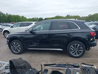 2023 Audi Q5 S line Premium with VIN WA1GAAFYXP2068698, listed as a IAAI auction lot 42225206 with 17,691 mi miles and . Bid and sale history available at DreamBid. Image 15.