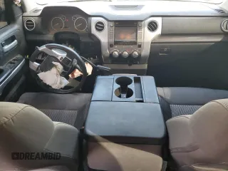 2016 Toyota Tundra SR5 z VIN 5TFRY5F14GX200264, wystawiony jako Copart lot #42748335 z przebiegiem 123 986 mil mil oraz Szkoda całkowita • Salvage title. Historia ofert i sprzedaży dostępna na DreamBid. Obrazek 8.