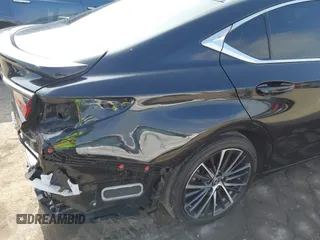 2024 Lexus ES 300h with VIN 58ADA1C14RU037328, listed as a IAAI auction lot 42334595 with 62,858 mi miles and . Bid and sale history available at DreamBid. Image 18.