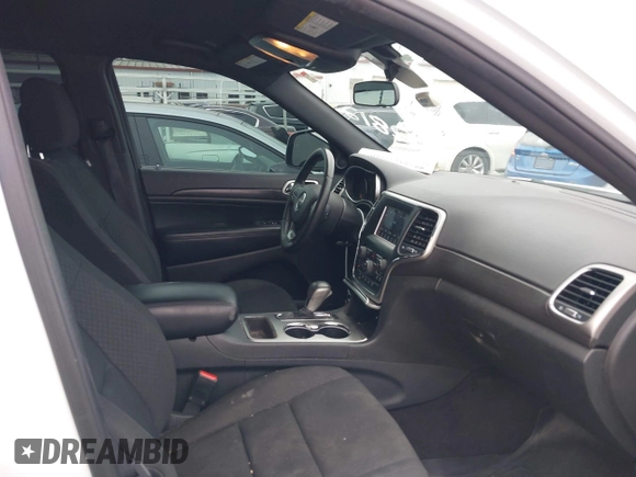 2018 Jeep Grand Cherokee Laredo E with VIN 1C4RJEAG2JC402812, listed as a IAAI auction lot 41439871 with 114,535 mi miles. Bid and sale history available at carsss.com. Image 5.