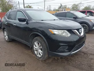 2016 Nissan Rogue SV z VIN KNMAT2MV0GP603383, wystawiony jako IAAI lot #42165722 z przebiegiem Nie podano mil oraz . Historia ofert i sprzedaży dostępna na DreamBid. Obrazek 1.
