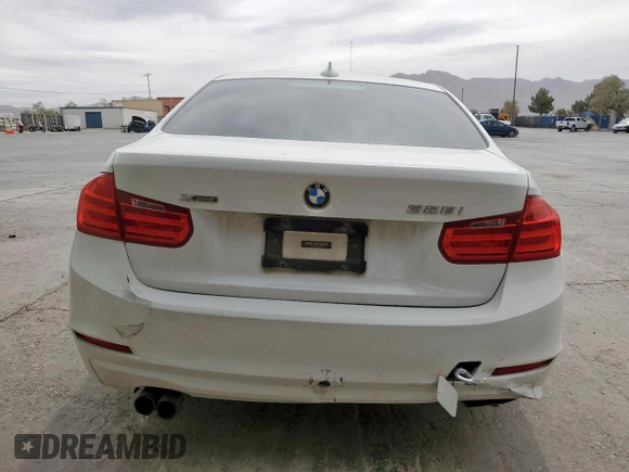 2013 BMW 3 Series 328i xDrive with VIN WBA3B3C51DF540084, listed as a Copart auction lot 56930105 with 117,567 mi miles and Salvage title. Bid and sale history available at DreamBid. Image 6.