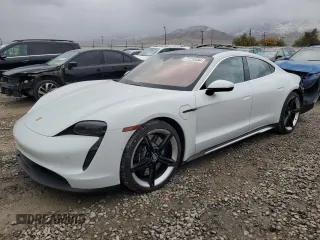 2022 Porsche Taycan 4S with VIN WP0AB2Y17NSA43689, listed as a Copart auction lot 77213484 with 28,177 mi miles and Salvage Title. Bid and sale history available at DreamBid. Image 1.