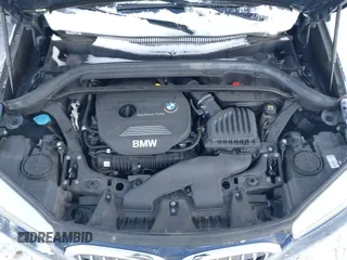 2019 BMW X1 xDrive28i z VIN WBXHT3C54K5L36472, wystawiony jako IAAI lot #41391927 z przebiegiem 88 950 mil mil oraz . Historia ofert i sprzedaży dostępna na DreamBid. Obrazek 10.