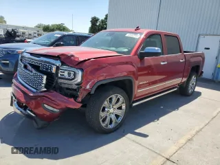 2018 GMC Sierra 1500 Denali z VIN 3GTU2PEJ4JG603245, wystawiony jako Copart lot #55442945 z przebiegiem 103 399 mil mil oraz Szkoda całkowita • Salvage title. Historia ofert i sprzedaży dostępna na DreamBid. Obrazek 1.