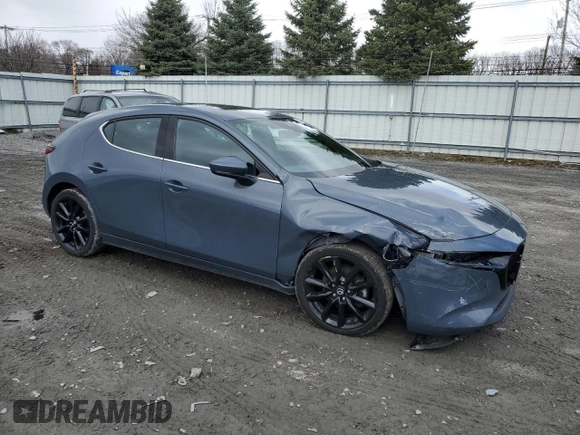 2020 Mazda Mazda3 Hatchback Premium Package with VIN JM1BPBNM0L1175925, listed as a Copart auction lot 52378605 with 47,301 mi miles and Salvage Title. Bid and sale history available at carsss.com. Image 4.