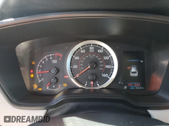 2022 Toyota Corolla Cross L with VIN 7MUAAAAG5NV033542, listed as a Copart auction lot 50146015 with 43,540 mi miles and Clean title. Bid and sale history available at DreamBid. Image 9.