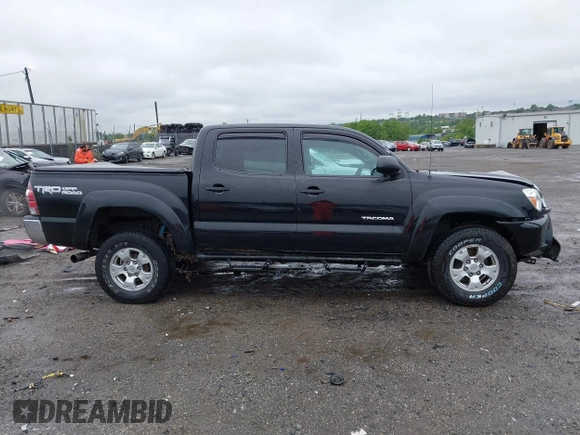 2015 Toyota Tacoma с VIN 3TMLU4EN2FM180066, выставлен на аукционе IAAI как лот 42296170 с пробегом 116 637 миль миль и . История ставок и продаж доступна на DreamBid. Изображение 13.